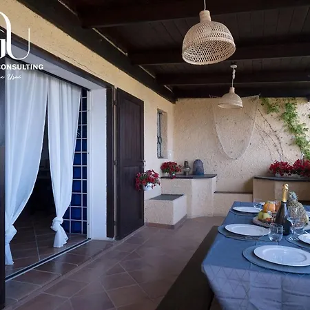 La Pelosa Wifi,view And Free Parking Apartment